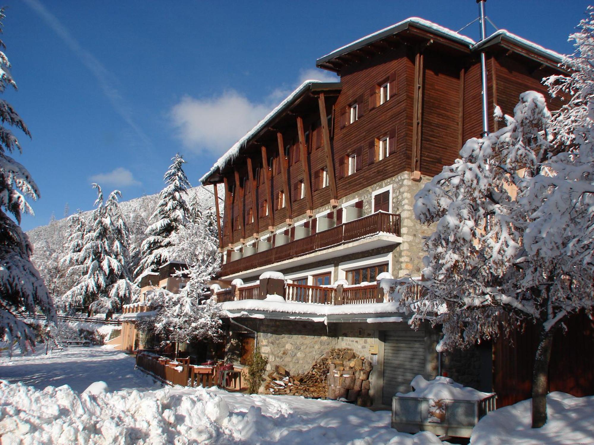 Auberge De Jeunesse Hi Valdeblore - Le Chalet エクステリア 写真
